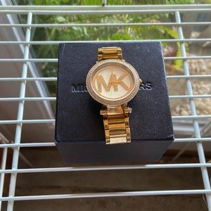 Michael kors women watch